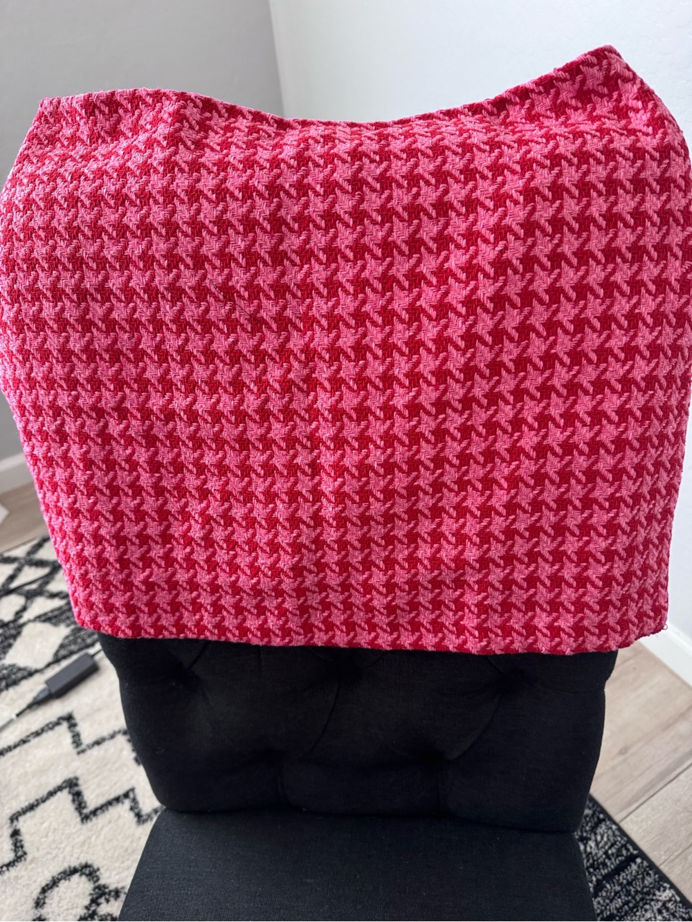 Vici Two-Tone Pink Houndstooth Knit Skirt